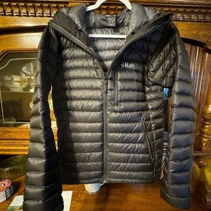 Rab Microlight Alpine Down Jacket - Size Medium - Black - EUC